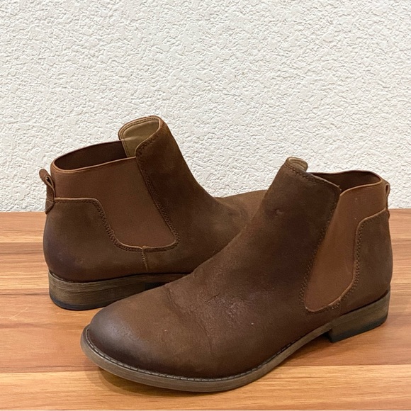 FRANCO SARTO “Kabrina” Cognac Brown Suede Leather Chelsea Ankle Boots Size 6.5 - Picture 5 of 14